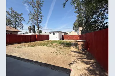 112 Woodrow Avenue, Bakersfield, CA 93308 - Photo 46