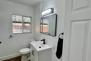112 Woodrow Ave, Bakersfield, CA 93308 - Photo 24