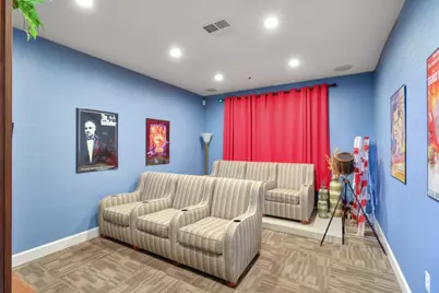 9640 Coney Island Circle, Elk Grove, CA 95758 - Photo 48