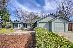 2869 Canterbury Cir, El Dorado Hills, CA 95762 - Photo 2