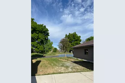 8230 Lake Shore Drive, Chowchilla, CA 93610 - Photo 38