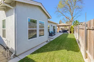 1390 Betty Ave, Woodland, CA 95776 - Photo 18