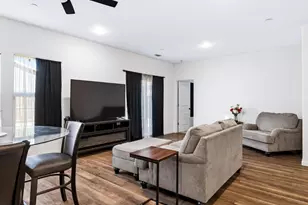 526 Bedfordshire Dr, Patterson, CA 95363 - Photo 8