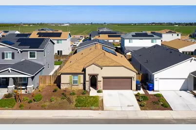526 Bedfordshire Drive, Patterson, CA 95363 - Photo 4