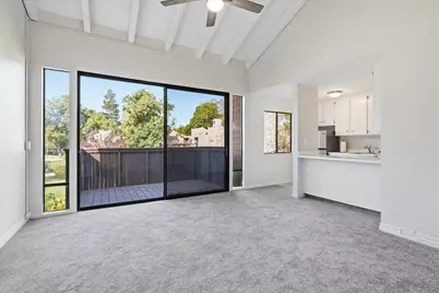 820 Woodside Lane #E.. 3, Sacramento, CA 95825 - Photo 2