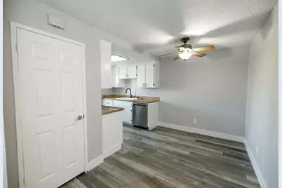 1313 Floyd Avenue #122, Modesto, CA 95355 - Photo 14