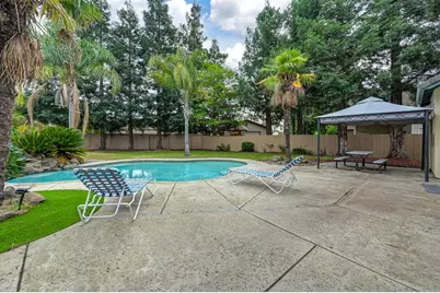 1922 Northgate Drive, Manteca, CA 95336 - Photo 2