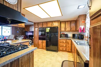 Dahlia Ave, Sacramento, CA 95828 - Photo 20