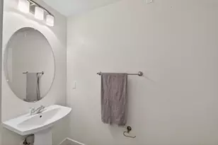1728 27th St, Sacramento, CA 95816 - Photo 10