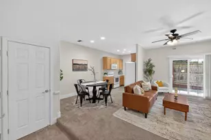 1728 27th St, Sacramento, CA 95816 - Photo 8