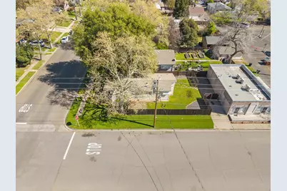 629 Oak Street, Roseville, CA 95678 - Photo 52