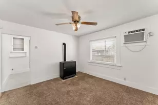 629 Oak St, Roseville, CA 95678 - Photo 16