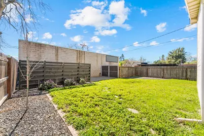 629 Oak Street, Roseville, CA 95678 - Photo 42
