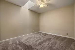 931 Amberwood Rd, Sacramento, CA 95864 - Photo 24