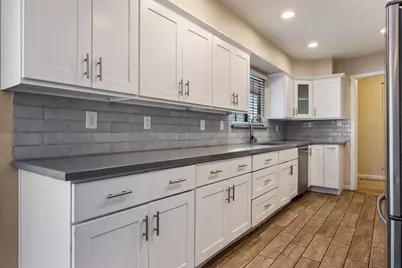 931 Amberwood Rd, Sacramento, CA 95864 - Photo 18