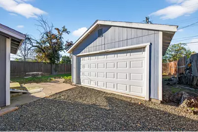3813 23rd Avenue, Sacramento, CA 95820 - Photo 28