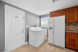 3813 23rd Ave, Sacramento, CA 95820 - Photo 18