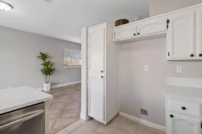 7945 Neyland Court, Sacramento, CA 95829 - Photo 20