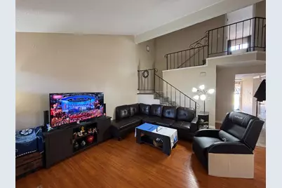 9328 Aizenberg Circle, Elk Grove, CA 95624 - Photo 8