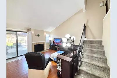 9328 Aizenberg Circle, Elk Grove, CA 95624 - Photo 14