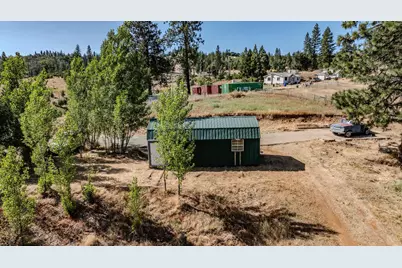 8133 West Old Emigrant Trail, Mountain Ranch, CA 95246 - Photo 34