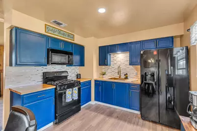 876 Lorenzo Street, Hickman, CA 95323 - Photo 10