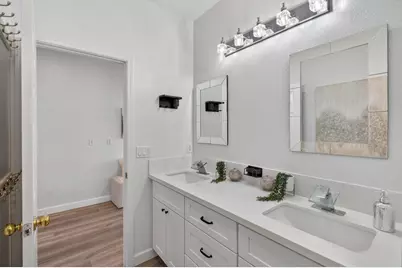 6217 Jefjen Way, Elk Grove, CA 95757 - Photo 28