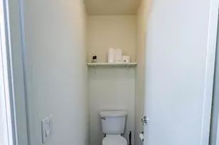 1418 Mother Lode Dr, Roseville, CA 95661 - Photo 32