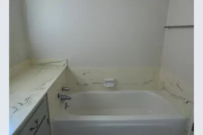 2016 Sweetwater Dr, Modesto, CA 95355 - Photo 22