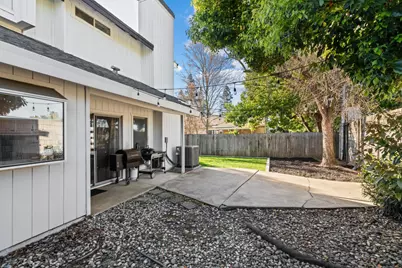 4756 67th Street, Sacramento, CA 95820 - Photo 32