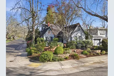 2769 Harkness Street, Sacramento, CA 95818 - Photo 2