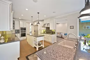 10917 Sunrise Ridge Cir, Auburn, CA 95603 - Photo 18