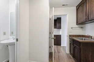 2315 W Vine St, Lodi, CA 95242 - Photo 22