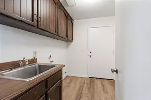 2315 W Vine St, Lodi, CA 95242 - Photo 22
