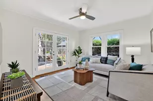 560 46th St, Sacramento, CA 95819 - Photo 32