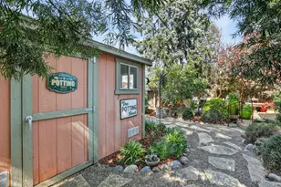 560 46th St, Sacramento, CA 95819 - Photo 42