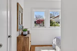 560 46th St, Sacramento, CA 95819 - Photo 26