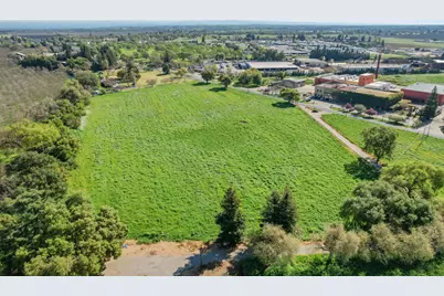 12521 Locke Road, Lockeford, CA 95237 - Photo 20