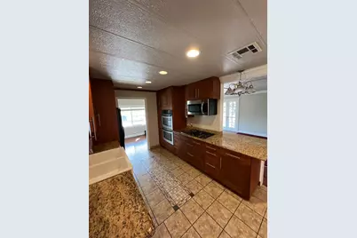 West Lane #243, Stockton, CA 95210 - Photo 18