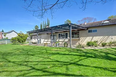 8209 Olivine Avenue, Citrus Heights, CA 95610 - Photo 42