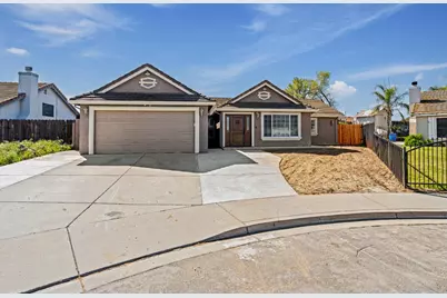 1916 Central Park Way, Modesto, CA 95351 - Photo 1