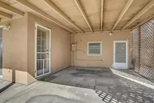 628 E North St, Manteca, CA 95336 - Photo 28