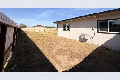 1633 Kazmir Court, Modesto, CA 95351 - Photo 18
