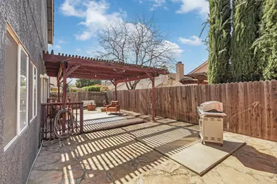 8866 Starfall Way, Elk Grove, CA 95624 - Photo 42