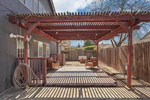 8866 Starfall Way, Elk Grove, CA 95624 - Photo 38