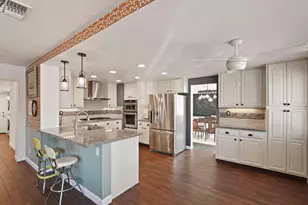 8866 Starfall Way, Elk Grove, CA 95624 - Photo 14