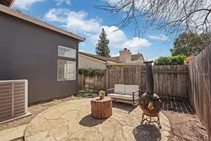 8866 Starfall Way, Elk Grove, CA 95624 - Photo 40