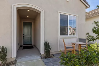 8056 Titan Lane, Roseville, CA 95747 - Photo 2