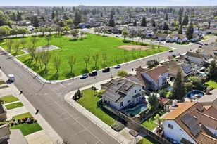 1181 Azalea St, Ripon, CA 95366 - Photo 1