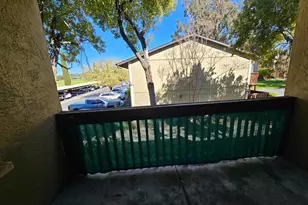 1060 Oak Grove Rd, Concord, CA 94518 - Photo 32